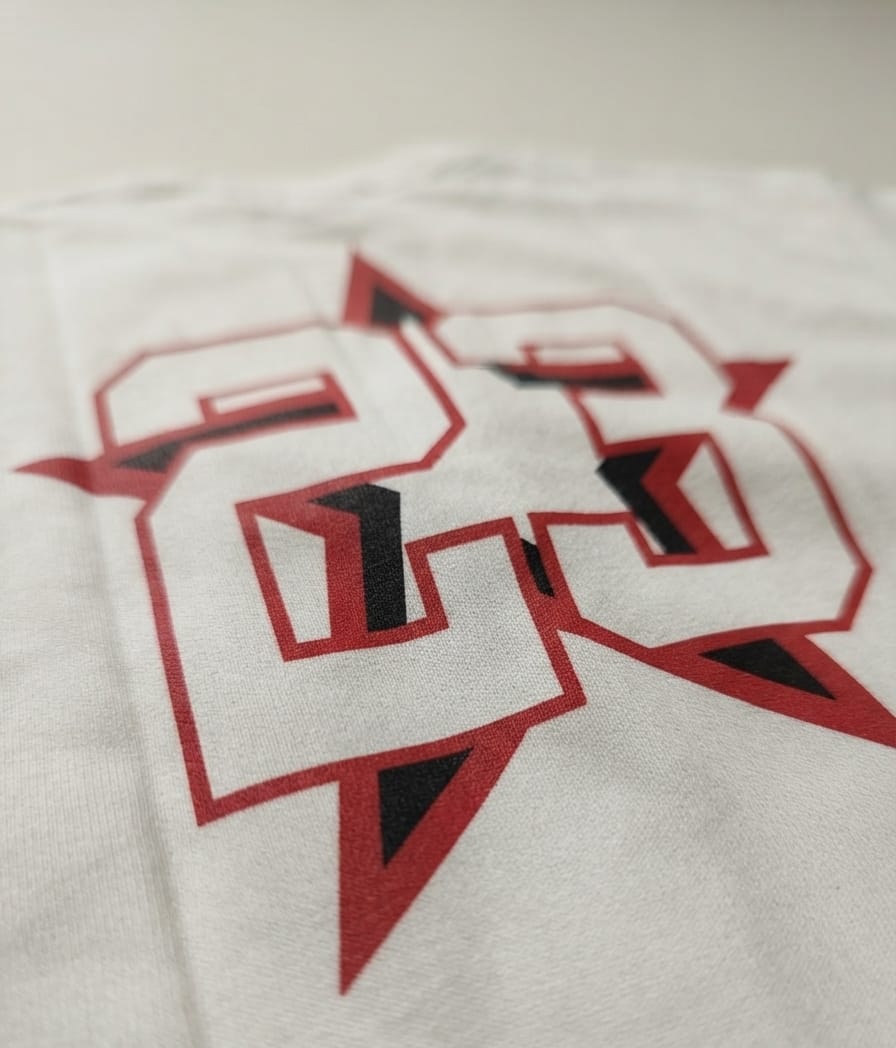 Chicago 23 Speed Graphic Oversized T-Shirt – White