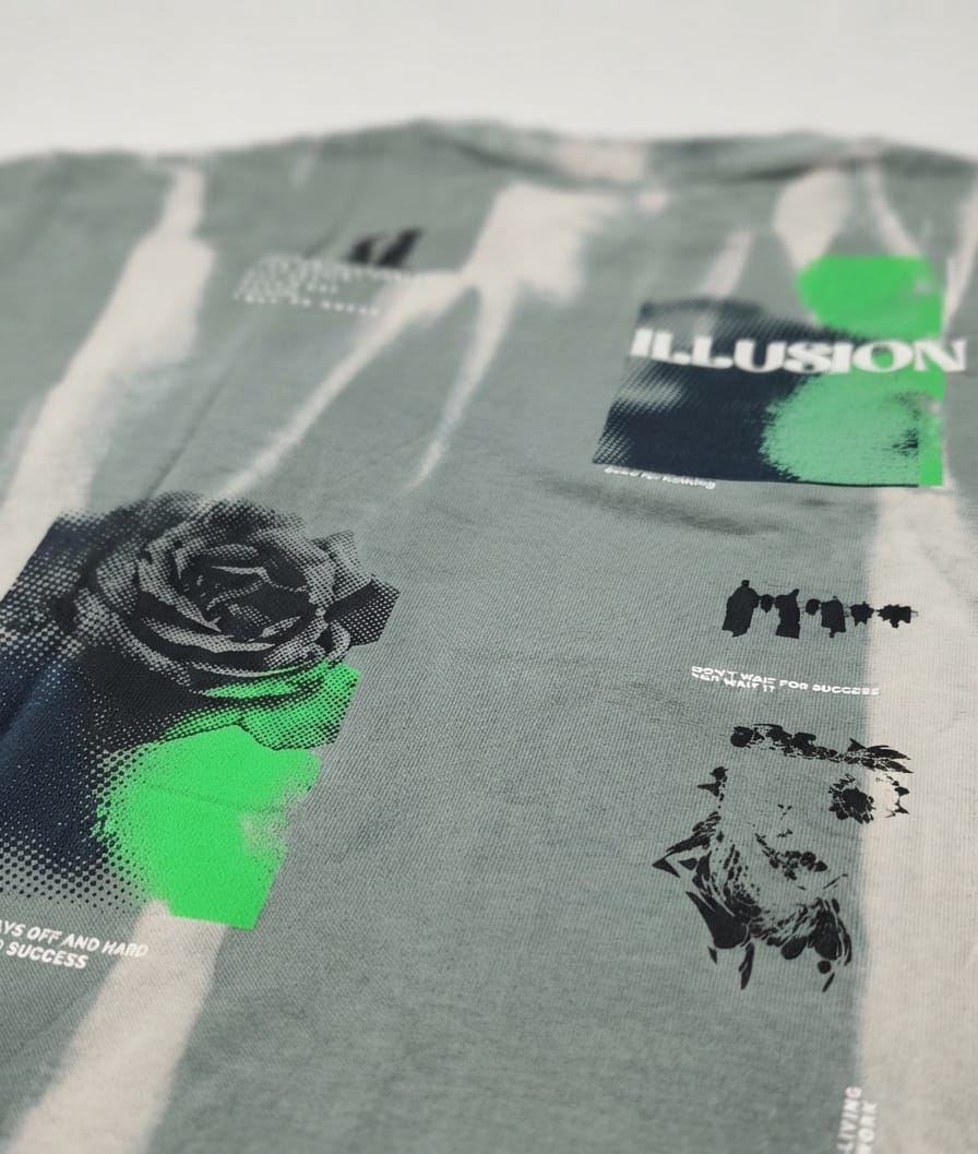 Mistwashed Illusion Graphic T-Shirt